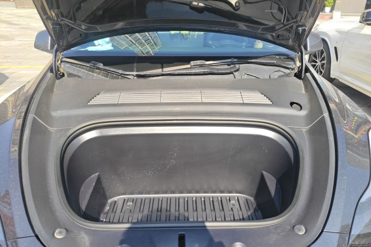特斯拉 Model Y 2024款 后轮驱动版局部细节24