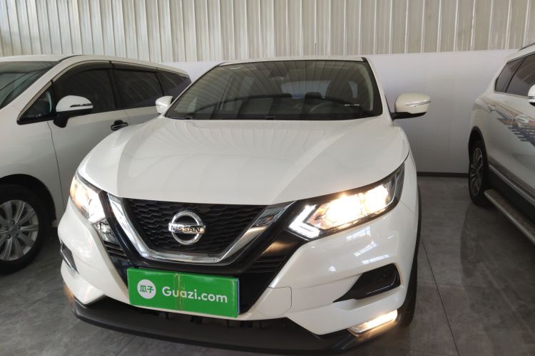 日产 逍客 2022款 2.0L CVT XV智享版车身外观2