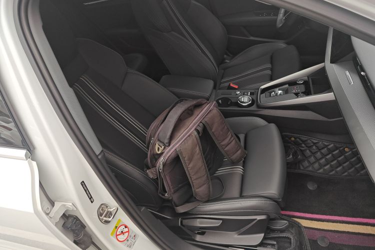 奥迪A3 2024款 A3L Limousine 35 TFSI 时尚运动型局部细节41