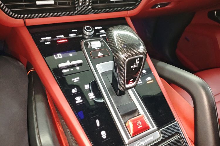 保时捷 2019款 Cayenne 3.0T中控内饰18