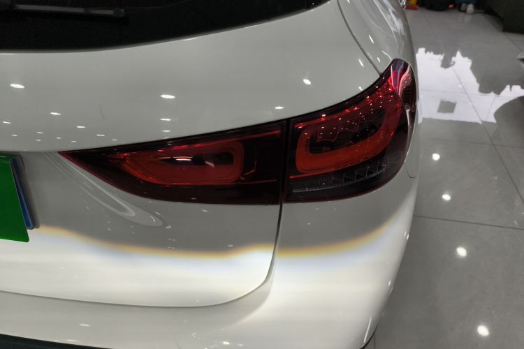 奔驰GLA 2023款 GLA 220车身外观9