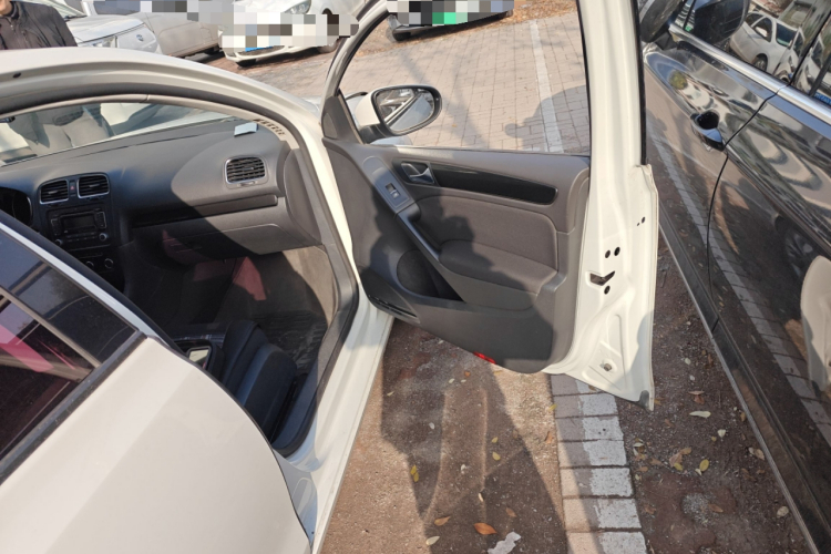 大众 高尔夫 2011款 1.4TSI 自动舒适型局部细节9005