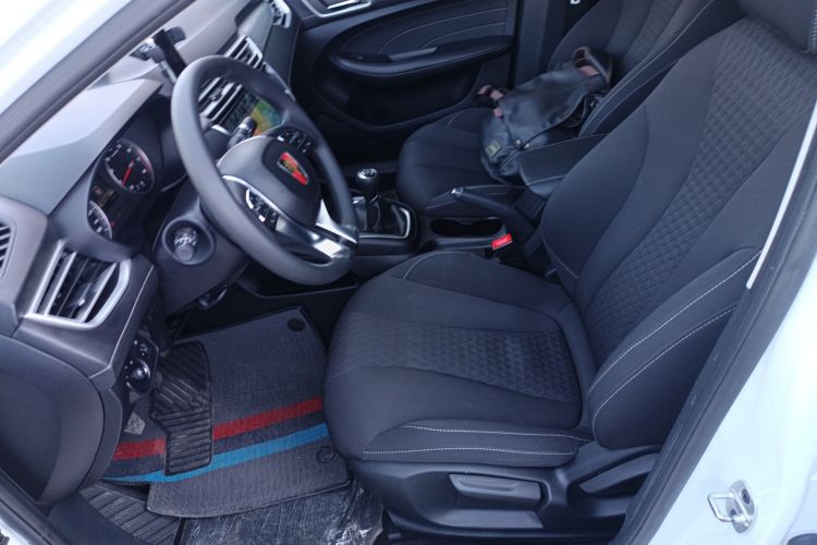 荣威i5 2020款 1.5L 手动4G互联领豪版局部细节19