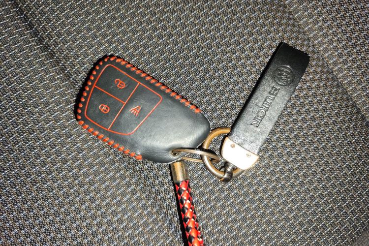 别克 2022款 昂科威S 552T 两驱精英型中控内饰11