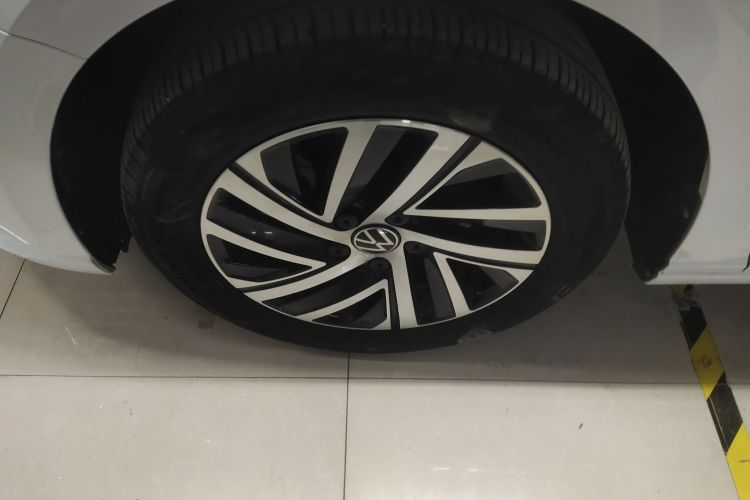 大众 朗逸 2023款 300TSI DSG满逸版车身外观6007