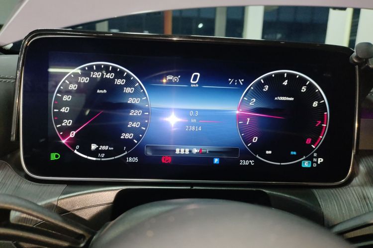 奔驰C级 2024款 C 260 L 运动版中控内饰14