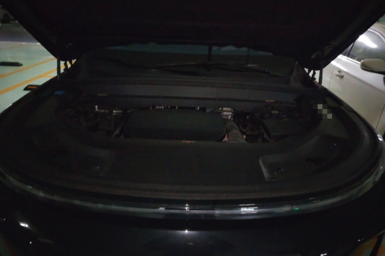 理想汽车 理想L8 2023款 Max局部细节24