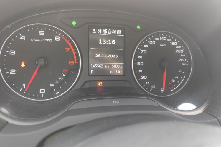 奥迪A3 2014款 Sportback 35 TFSI 自动舒适型中控内饰15