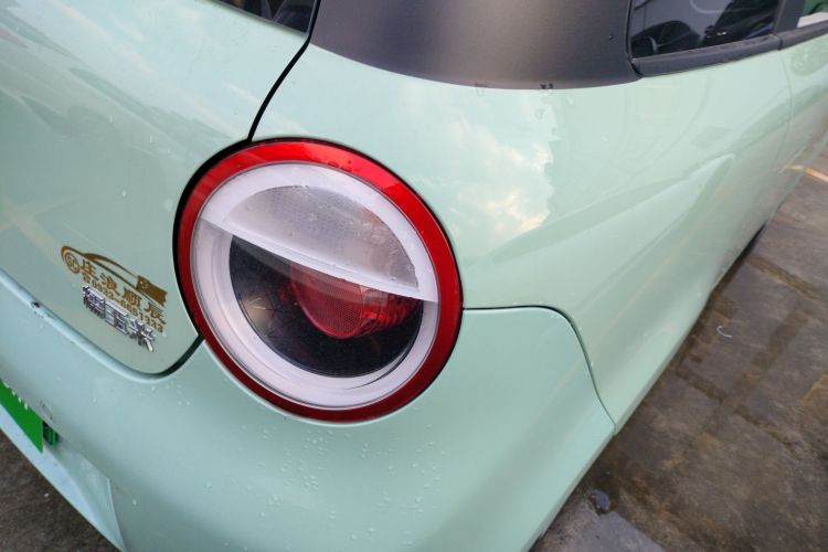 长安启源 长安Lumin 2023款 205km 香沁款车身外观9