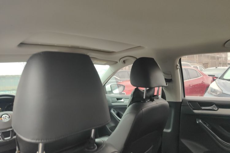 大众 速腾 2017款 1.6L 自动舒适型中控内饰22