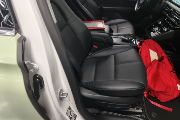 林肯 冒险家新能源 2021款 PHEV 四驱e享版局部细节41