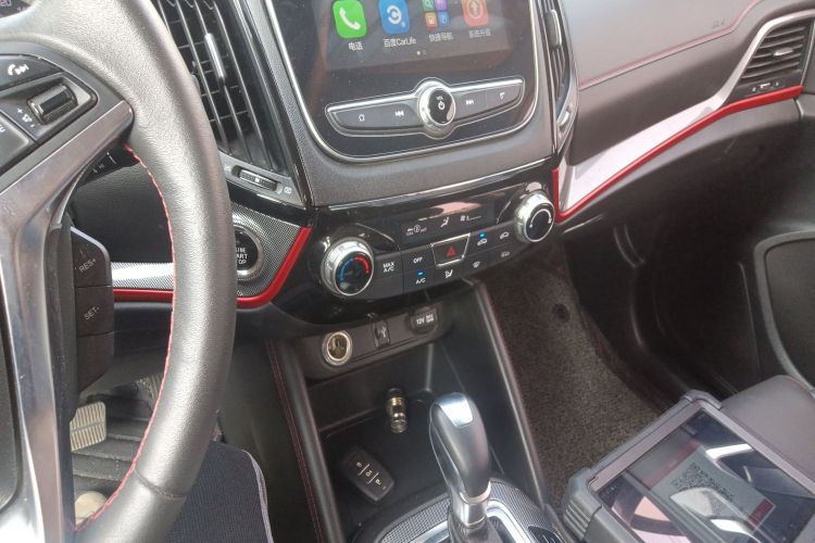 长安CS55 2018款 1.5T 自动炫色型 国V局部细节16