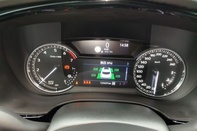 凯迪拉克XT5 2020款 28T 四驱豪华型中控内饰14