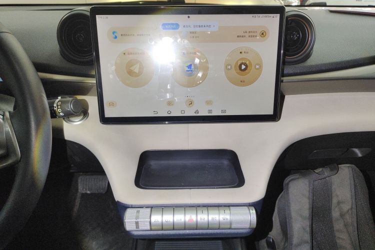 比亚迪 海豚 2025款 420km 时尚版中控内饰16