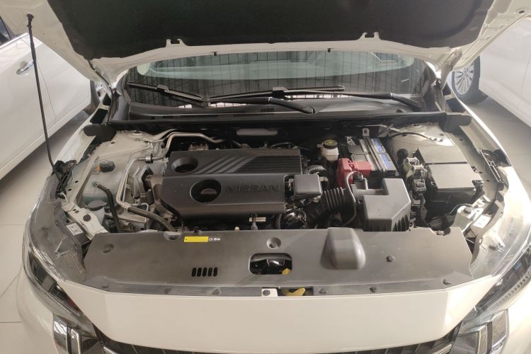 日产 轩逸 2023款 1.6L CVT悦享版机舱底盘24