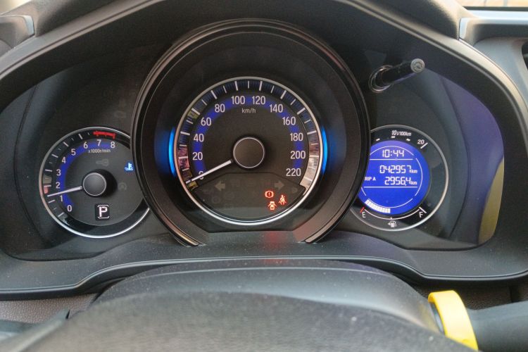 本田 飞度 2016款 1.5L LXS CVT舒适天窗版中控内饰14