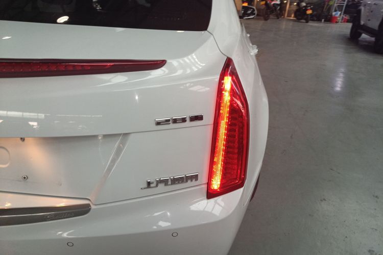 凯迪拉克ATS-L 2017款 28T 时尚型车身外观9