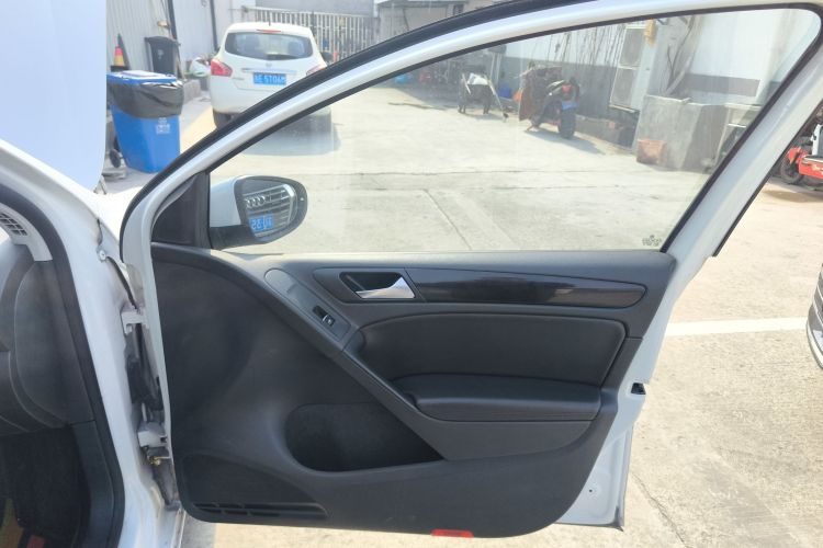 大众 高尔夫 2012款 1.4TSI 自动舒适型中控内饰42