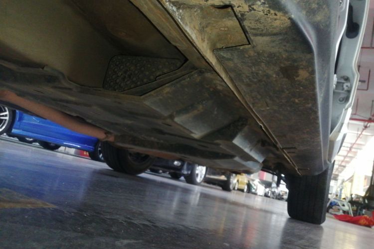 长安CS95 2019款 2.0T 两驱豪华型局部细节9002