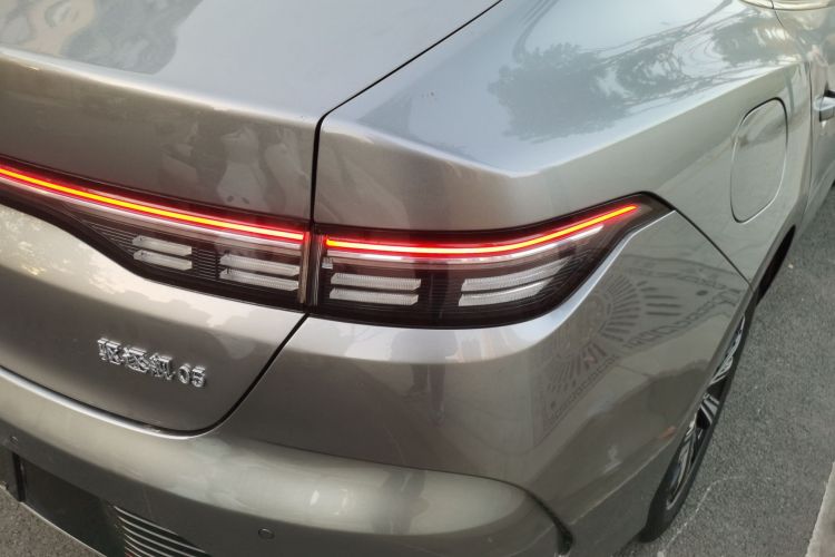 比亚迪 驱逐舰05 2022款 DM-i 55KM 豪华型车身外观6006