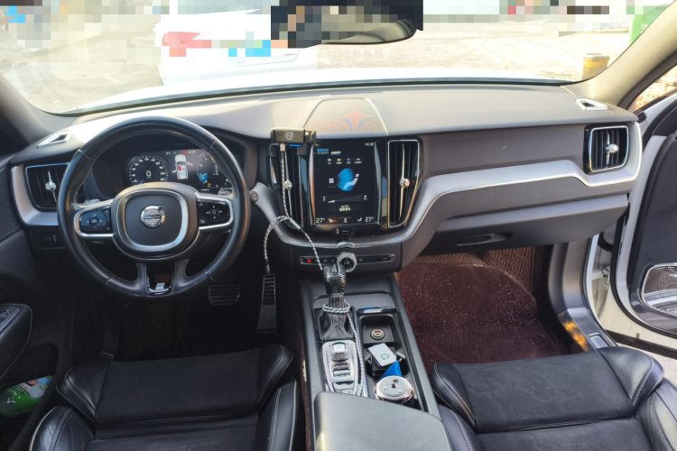 沃尔沃XC60 2019款 T5 四驱智远运动版 国V中控内饰7002