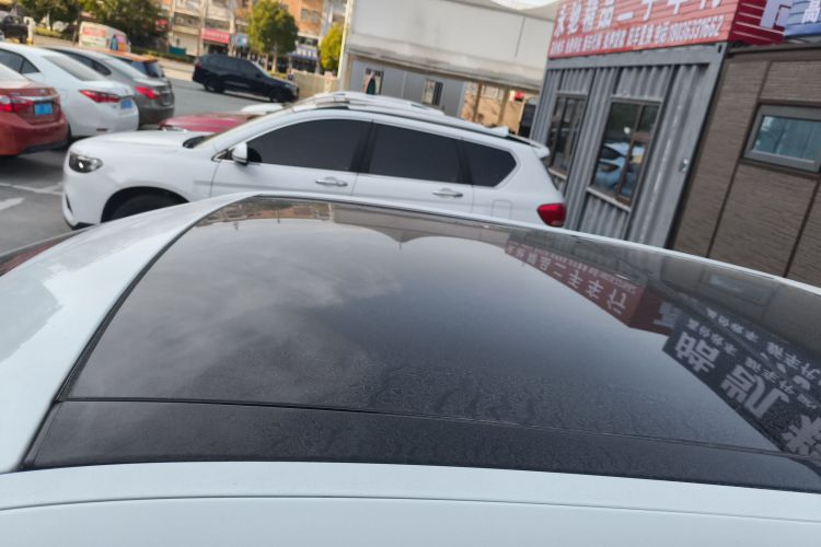 捷豹F-PACE 2018款 2.0T 两驱都市尊享版局部细节57