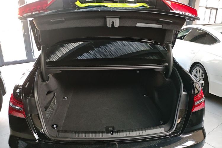 奥迪A6L 2023款 40 TFSI 豪华动感型局部细节23