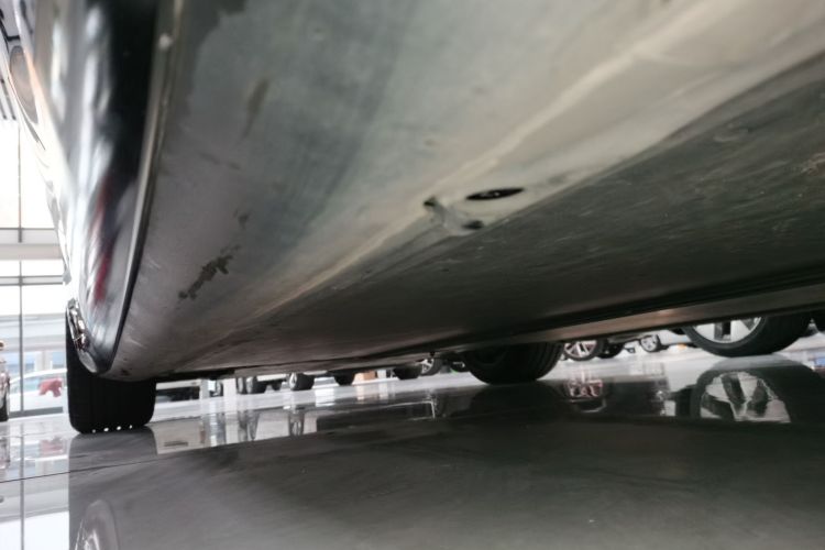 特斯拉 Model 3 2022款 后轮驱动版局部细节9002