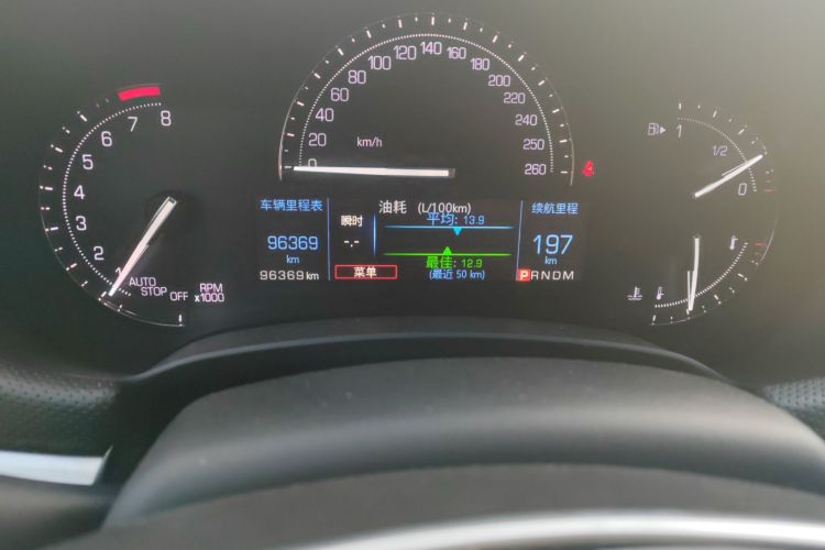 凯迪拉克XTS 2018款 28T 精英型中控内饰15