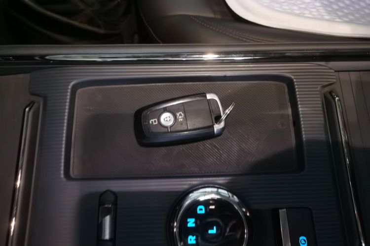 福特 蒙迪欧 2022款 改款 EcoBoost 245 豪华型中控内饰11