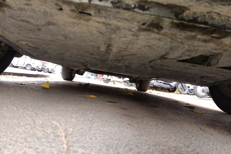 大众 朗逸 2013款 改款经典 1.6L 手动风尚版局部细节9008