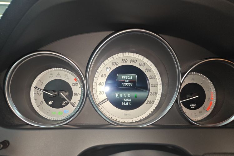 奔驰C级 2013款 C 260 时尚型 Grand Edition局部细节14