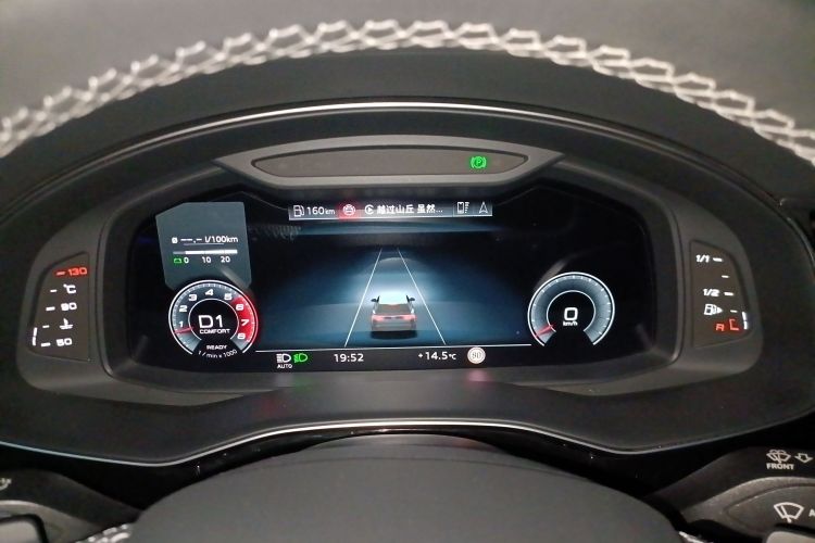 奥迪Q8 2021款 55 TFSI 尊享动感型中控内饰14