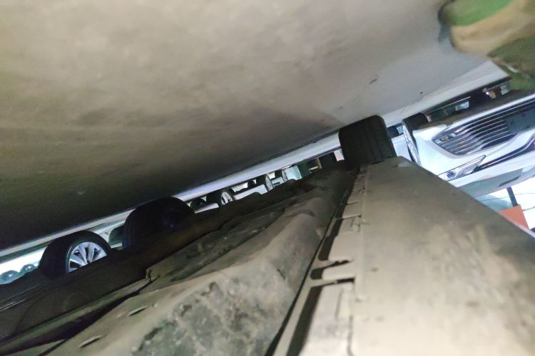 北京越野 北京BJ90 2023款 3.0T 山河经典版 至尊版局部细节9001