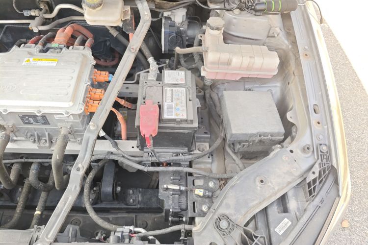 比亚迪 秦PLUS 2021款 EV 500KM 豪华型局部细节9007