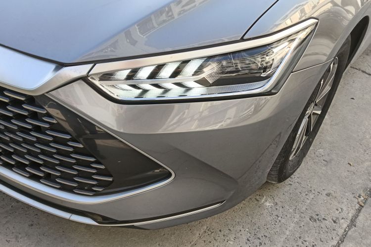 比亚迪 秦PLUS 2021款 DM-i 55KM 尊贵型局部细节36