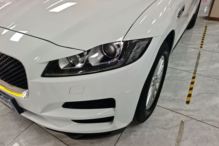 捷豹F-PACE 2018款 2.0T 两驱都市尊享版局部细节36