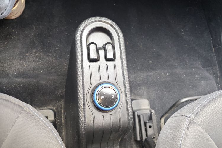 五菱汽车 宏光MINIEV 2020款 自在款 磷酸铁锂中控内饰18