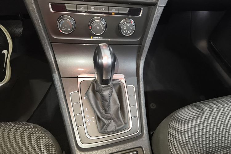 大众 高尔夫 2019款 1.6L 自动舒适型 国V局部细节18