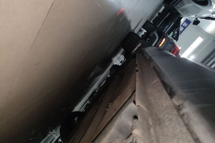 雪铁龙 天逸 C5 AIRCROSS 2017款 380THP 豪华型局部细节9002