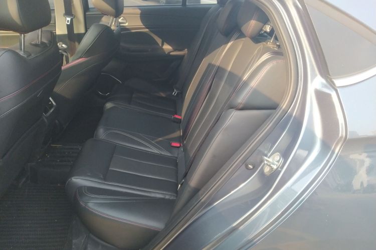 奇瑞 艾瑞泽5 PLUS 2021款 小泽 1.5L CVT享PLUS中控内饰21