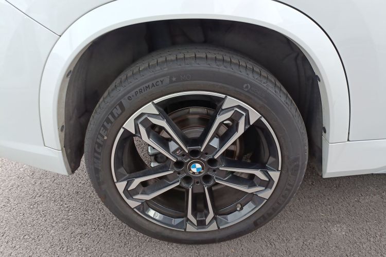 宝马X1 2024款 sDrive25Li M运动套装车身外观56