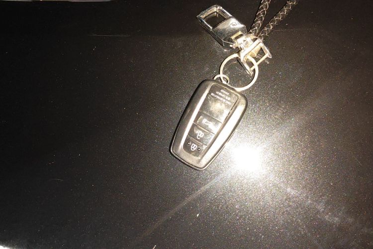 丰田 凯美瑞 2021款 2.0G 豪华版中控内饰7001