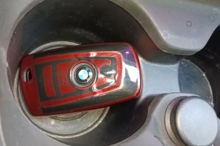 宝马3系 2019款 320Li M豪华套装中控内饰7001