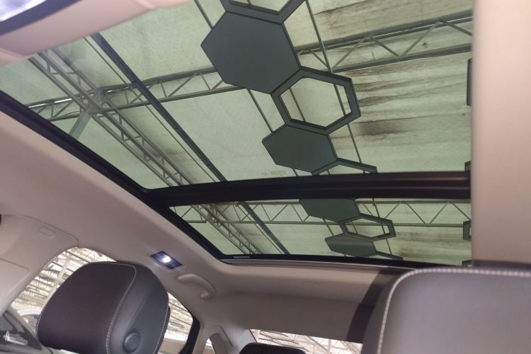 大众 帕萨特 2022款 330TSI 豪华版中控内饰22