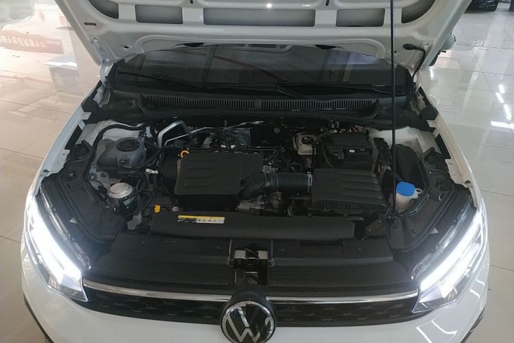 大众 朗逸 2025款 新锐 1.5L 出众新逸版机舱底盘24