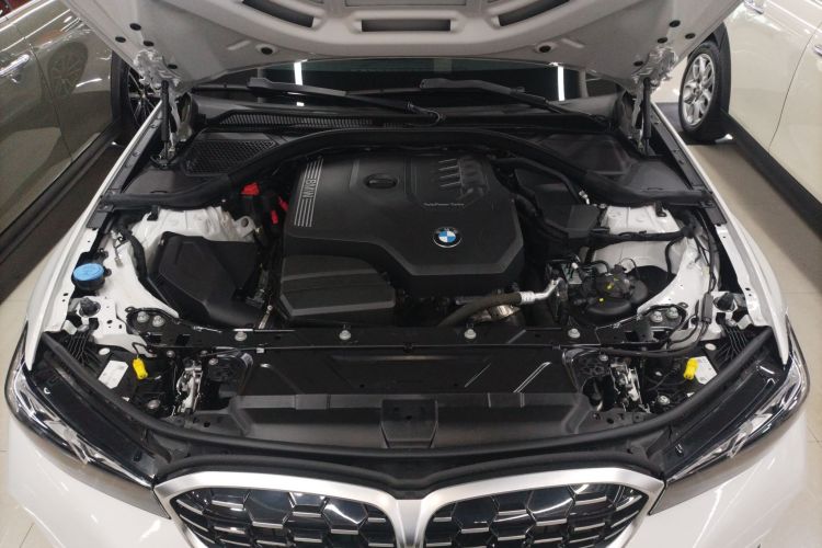 宝马3系 2024款 325Li M运动套装局部细节24