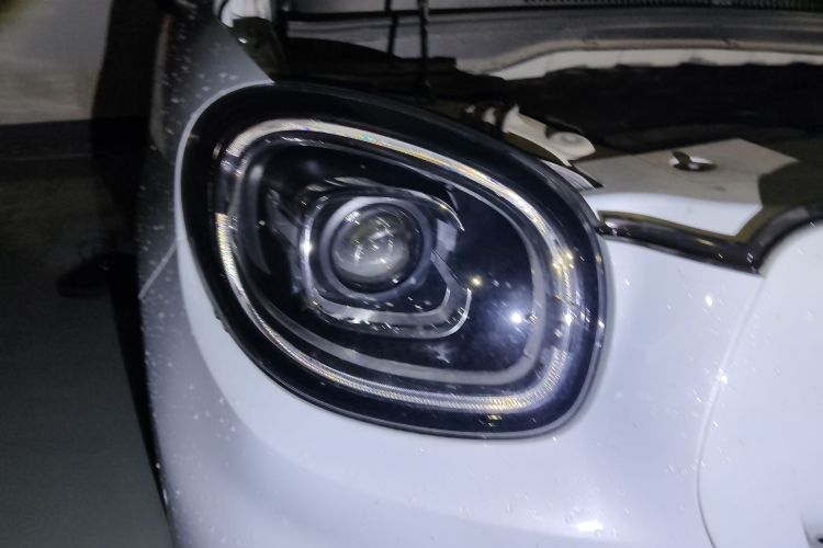 零跑汽车 零跑T03 2023款 403智享版车身外观6006