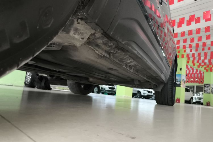 领克01 2019款 2.0T 两驱耀Pro版 国VI局部细节9002