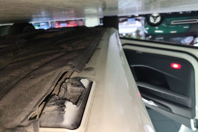 奔驰CLS 2012款 CLS 300 CGI局部细节9002